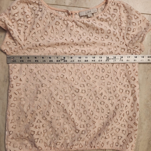 Loft Chic Lace Blouse - Peach Sz: SP Cotton Blend - Picture 10 of 11